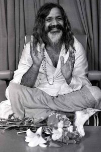 Maharishi Mahesh Yogi_theuncarvedblog.com