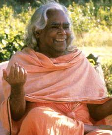 Swami Vishnudevananda-sivananda.org